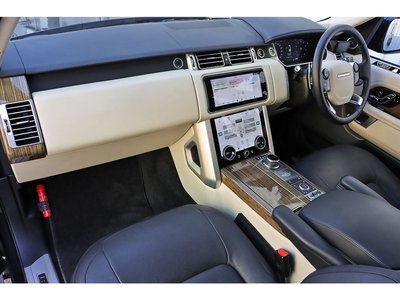 صورة 10 لـ 2019 LAND Rover RANGE ROVER