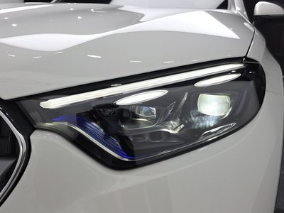 MERCEDES-BENZ GLC - 9