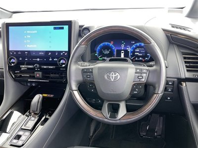 2024 TOYOTA ALPHARD photo 9