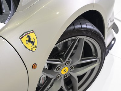 صورة 68 لـ 2021 Ferrari 488 PISTA SPIDER