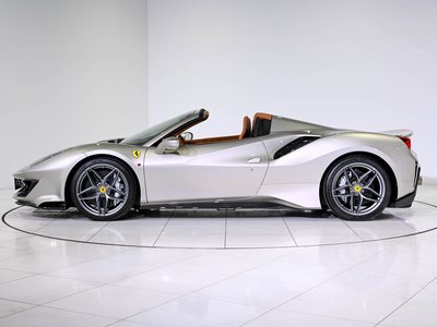 صورة 8 لـ 2021 Ferrari 488 PISTA SPIDER