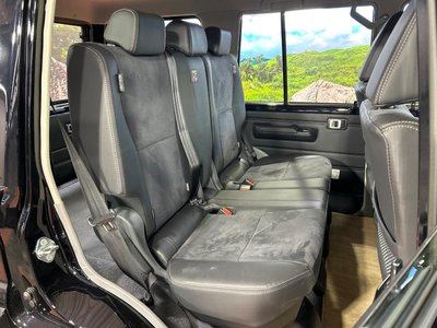 TOYOTA LAND CRUISER - 9