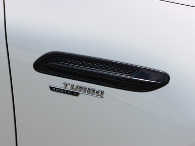 صورة مصغرة 16 لـ 2020 Mercedes-BENZ GT AMG
