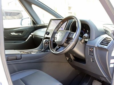 TOYOTA ALPHARD - 10