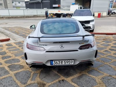 MERCEDES-BENZ GT AMG - 8
