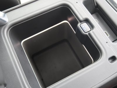 LAND ROVER DISCOVERY - 9