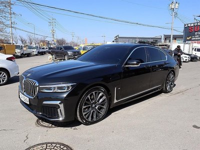 BMW 7 SERIES - 4