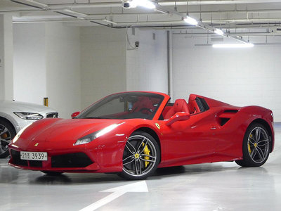 FERRARI 488 SPIDER