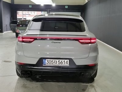 PORSCHE CAYENNE - 3