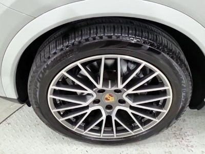 PORSCHE CAYENNE - 6