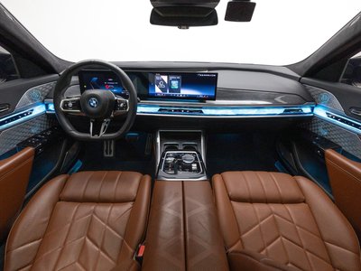 BMW I7 - 4