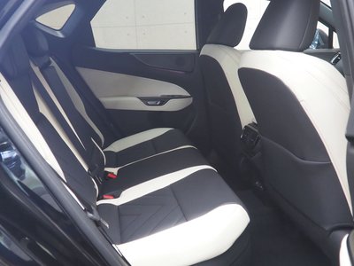 صورة مصغرة 14 لـ 2023 Lexus NX
