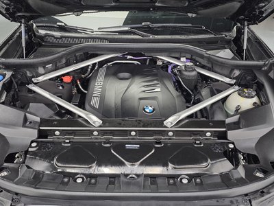 BMW X7 - 7