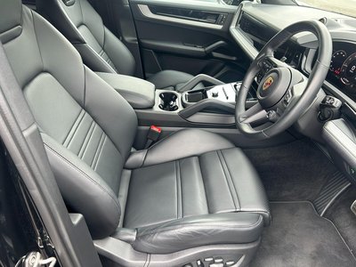 2024 Porsche CAYENNE 缩略图 49