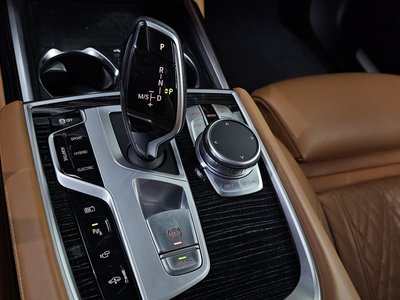 2021 BMW 7 SERIES — миниатюра 12