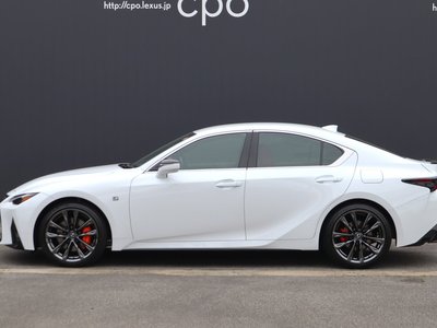 LEXUS IS - 3