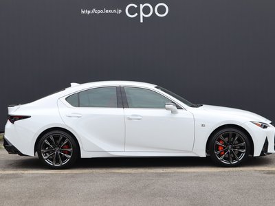 LEXUS IS - 4