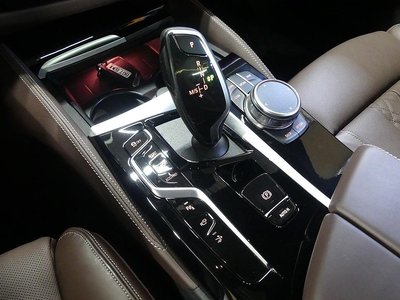 2024 BMW 6 SERIES GT 照片 9