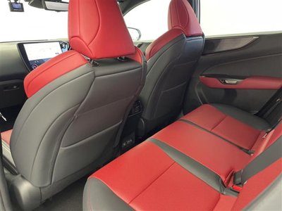 2023 Lexus NX 照片 40
