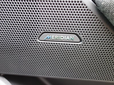2025 LAND Rover RANGE ROVER VELAR — миниатюра 15