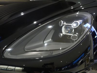 2021 Porsche MACAN thumbnail 59