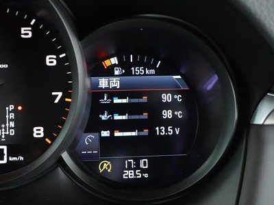 2021 Porsche MACAN thumbnail 47