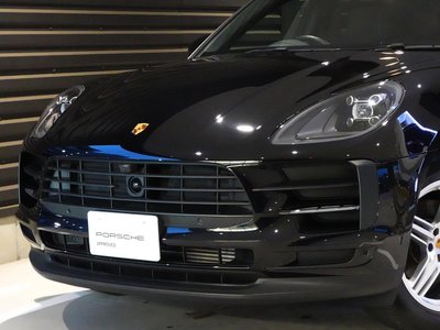 2021 Porsche MACAN thumbnail 58