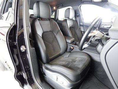 2021 Porsche MACAN photo 5
