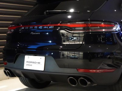 2021 Porsche MACAN thumbnail 62