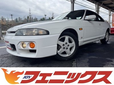 1997 Nissan SKYLINE COUPE photo 1
