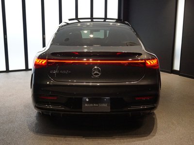 MERCEDES-BENZ EQS - 8