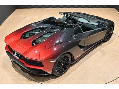 LAMBORGHINI AVENTADOR ROADSTER - 9