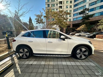 MERCEDES-BENZ EQE - 5