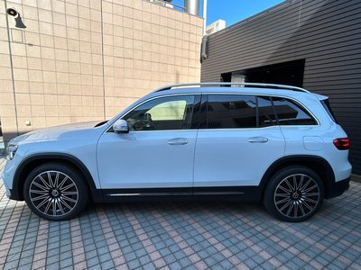 MERCEDES-BENZ GLB - 3