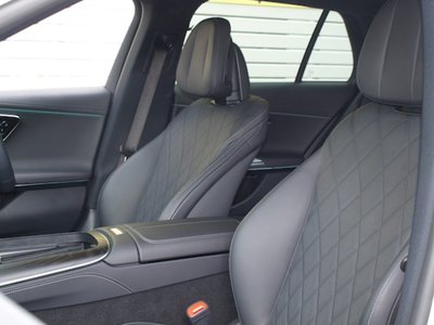 MERCEDES-BENZ E-CLASS - 10