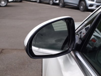 MERCEDES-BENZ E-CLASS - 6