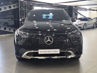 MERCEDES-BENZ EQE - 7