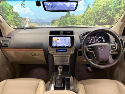 TOYOTA LAND CRUISER PRADO - 2