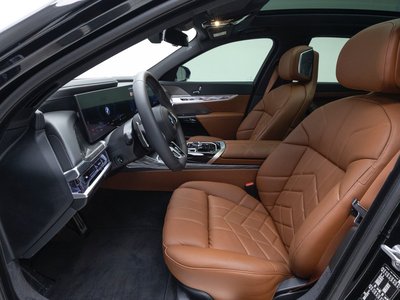 2025 BMW 7 SERIES — миниатюра 11
