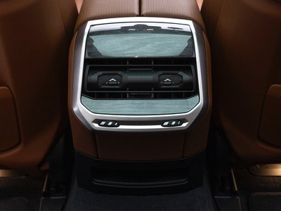 2025 BMW 7 SERIES — миниатюра 19