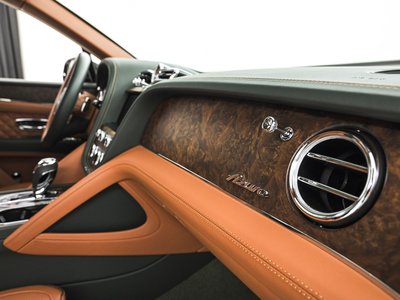 صورة مصغرة 16 لـ 2023 Bentley BENTAYGA