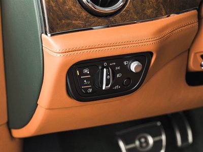 صورة مصغرة 38 لـ 2023 Bentley BENTAYGA