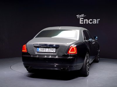 ROLLS-ROYCE GHOST - 3