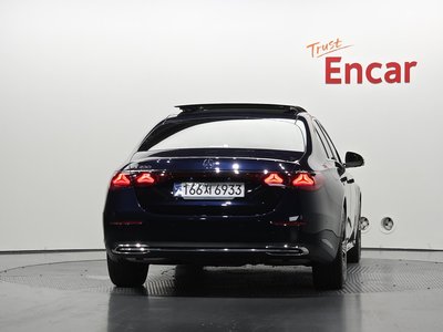 2024 Mercedes-BENZ E-CLASS 照片 3