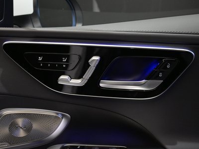 2025 MERCEDES-BENZ C-CLASS — миниатюра 29