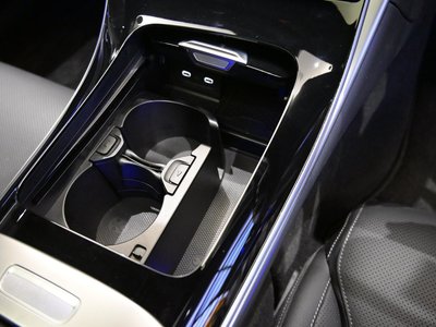 2025 MERCEDES-BENZ C-CLASS — миниатюра 47