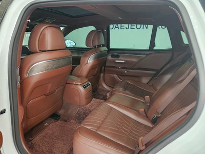2022 Genesis G90 (RS4) — миниатюра 15