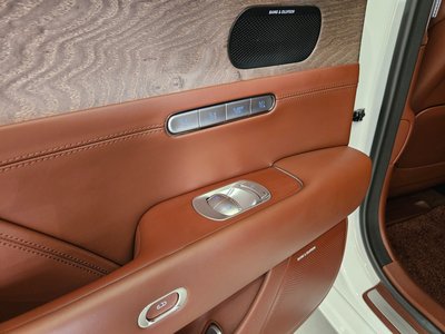 2022 Genesis G90 (RS4) — миниатюра 18