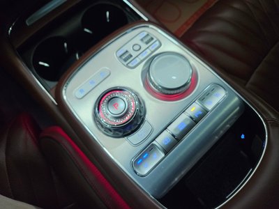 صورة 10 لـ 2022 Genesis G90 (RS4)
