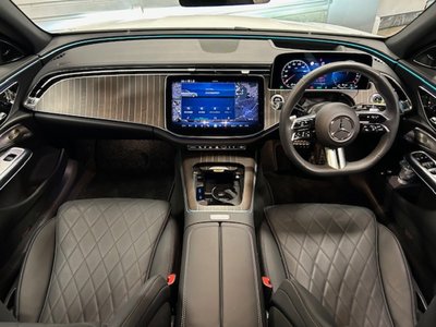 MERCEDES-BENZ E-CLASS - 10